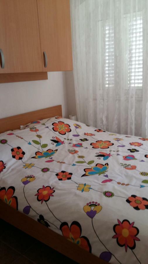 Ruzicin Dvor Apartment Povlja  Bagian luar foto