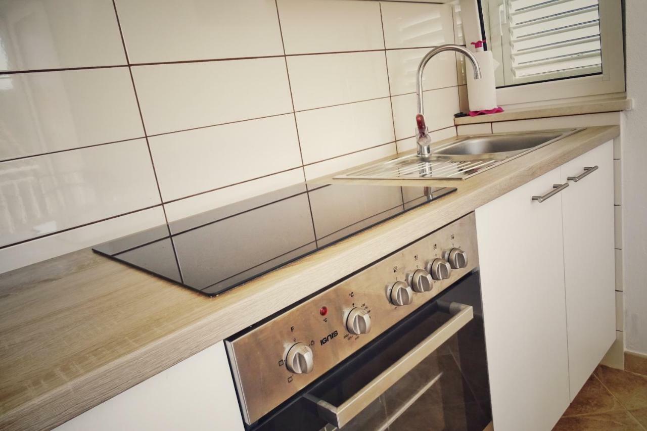 Ruzicin Dvor Apartment Povlja  Bagian luar foto